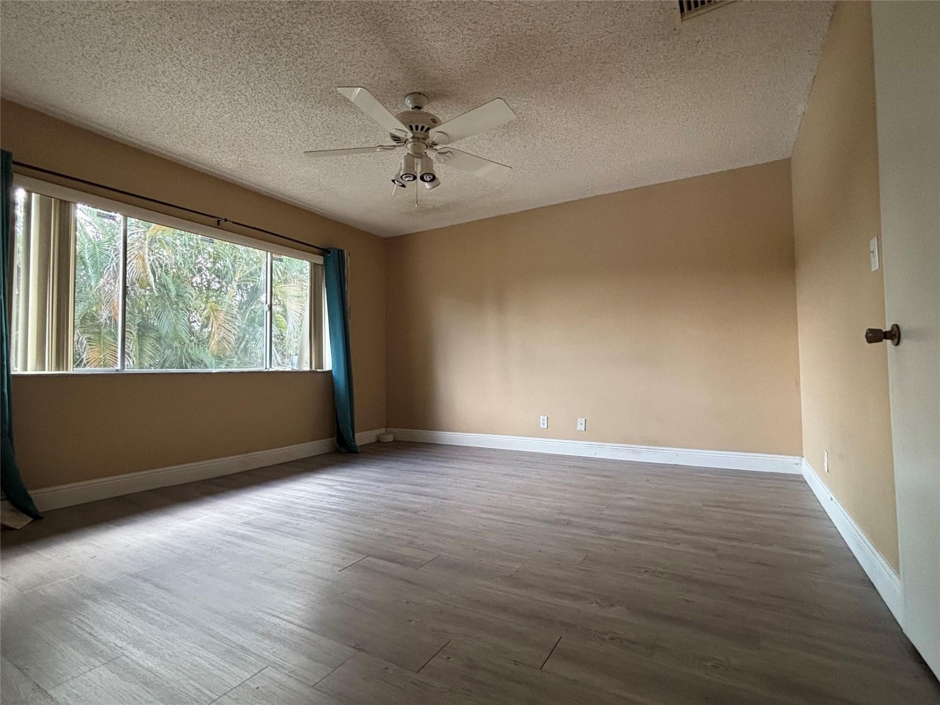 1327 Hampton Boulevard, Unit 1327, North Lauderdale, FL 33068 Photo