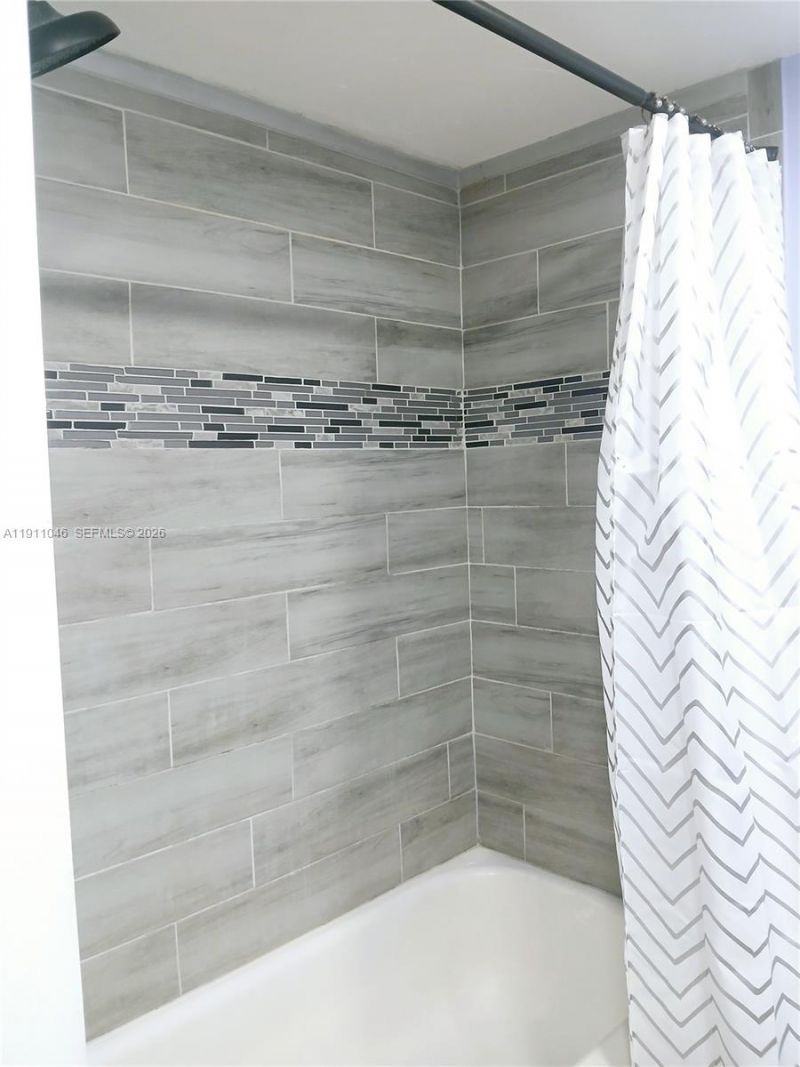 10442 Sunrise Lakes Blvd, Unit 203, Sunrise, FL 33322 Photo