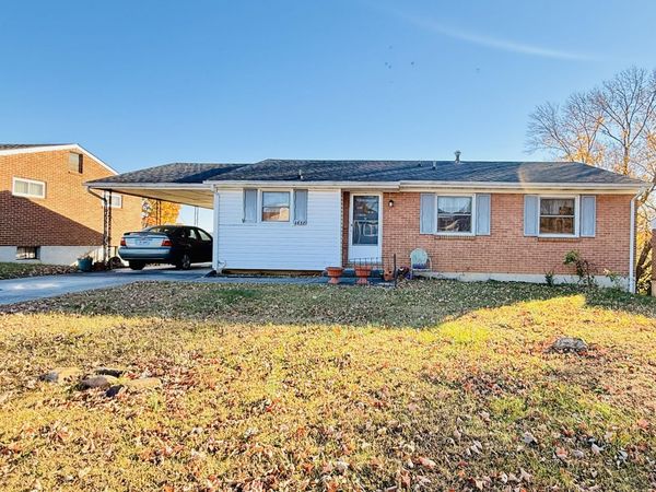 3858 Long Meadow AVE NW, Roanoke, VA 24017