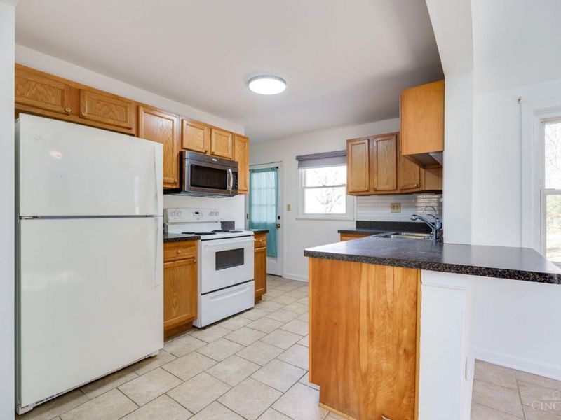 1370 Ross Hanover Road, Hamilton, OH 45013 Photo 10