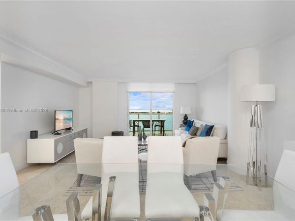 2101 Brickell Ave, Unit 606, Miami, FL 33129