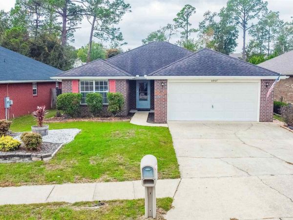 8907 Abbington Dr, Pensacola, FL 32534