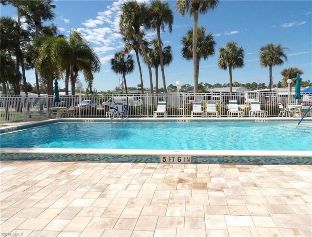 301 Twig Ct N, North Fort Myers, FL 33917 Photo