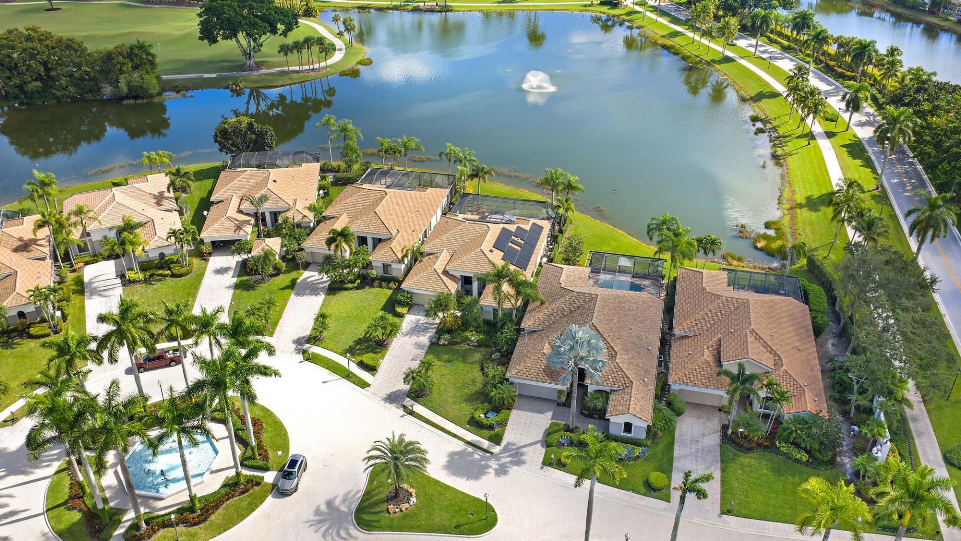 7430 Blue Heron Way, West Palm Beach, FL 33412 Photo