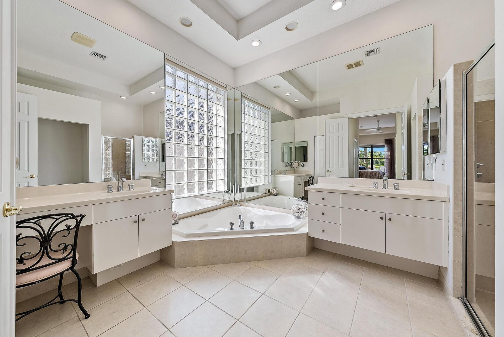 7430 Blue Heron Way, West Palm Beach, FL 33412 Photo