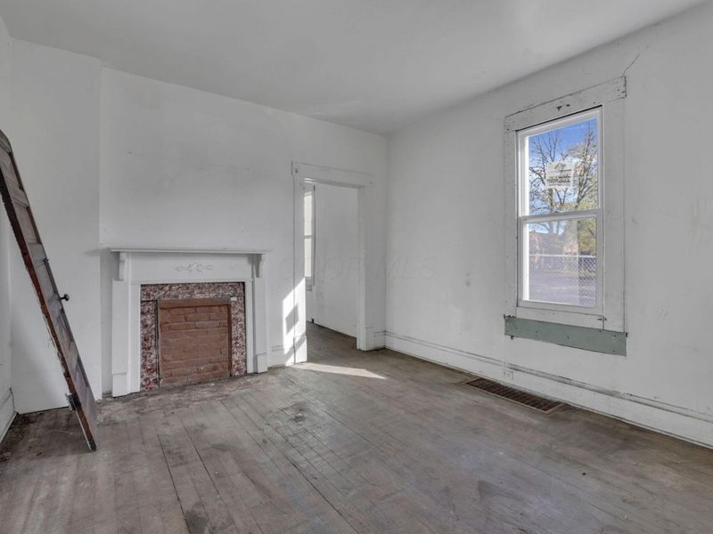 292 E Barthman Avenue, Columbus, OH 43207 Photo 10