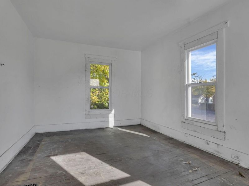 292 E Barthman Avenue, Columbus, OH 43207 Photo 33