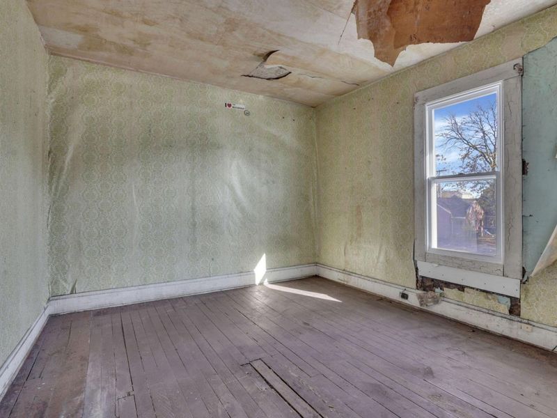 292 E Barthman Avenue, Columbus, OH 43207 Photo 35