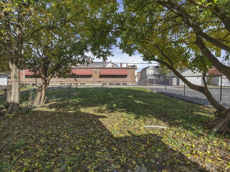 292 E Barthman Avenue, Columbus, OH 43207 Photo 48