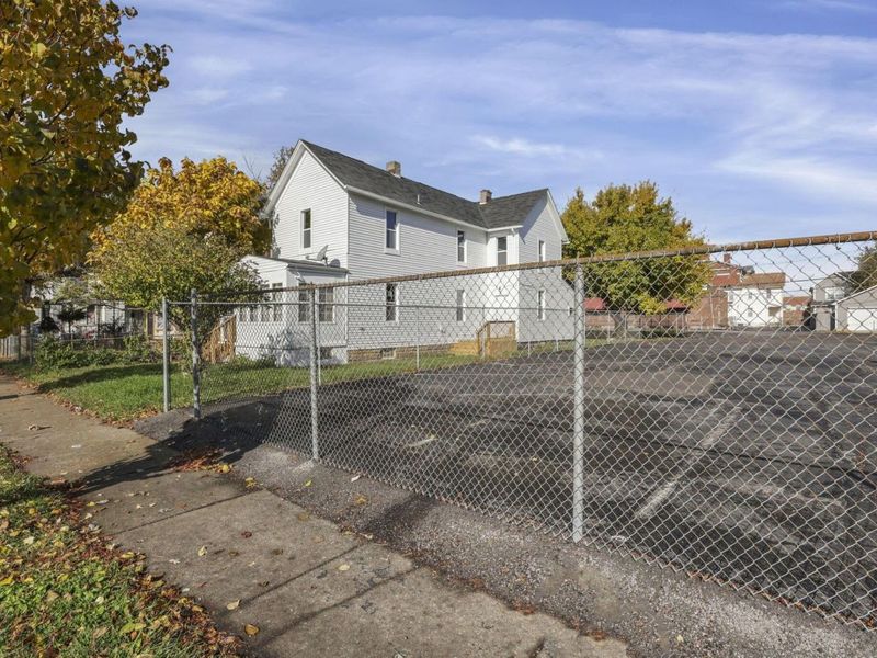 292 E Barthman Avenue, Columbus, OH 43207 Photo 50