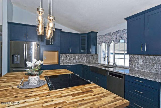 1141 Centerville Lane, Gardnerville, NV 89460 Photo