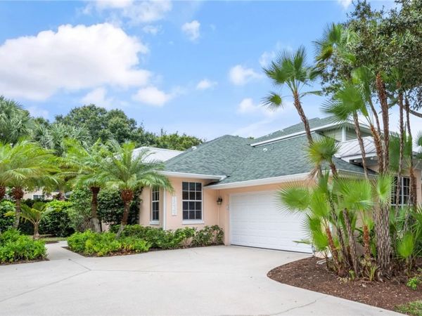 1639 Baseline Lane, Vero Beach, FL 32967