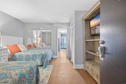 208 74th Ave. N photo 4