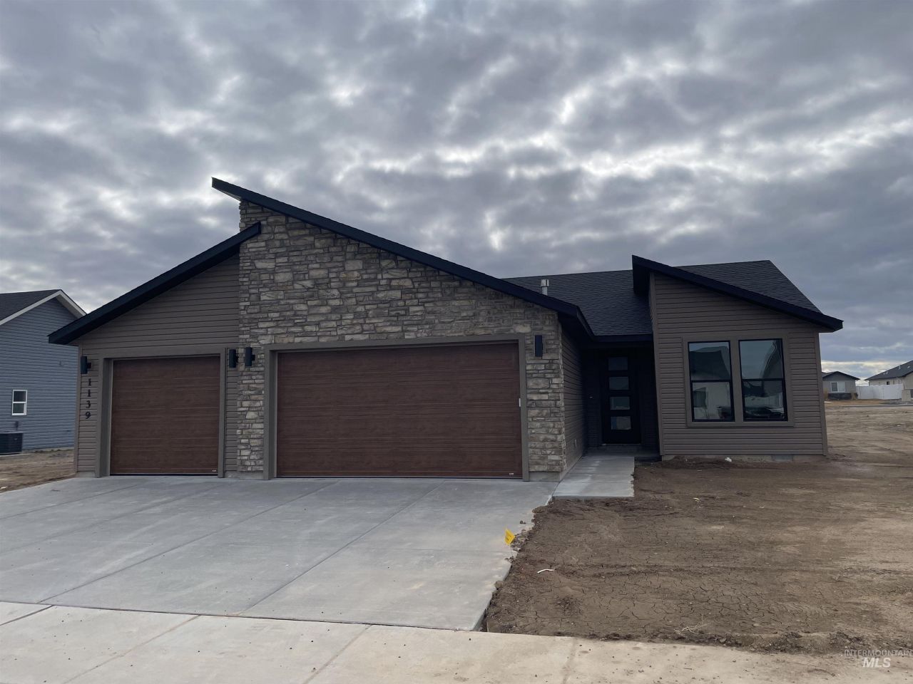 1139 Frank Henry Rd, Twin Falls, ID 83301 Main Photo