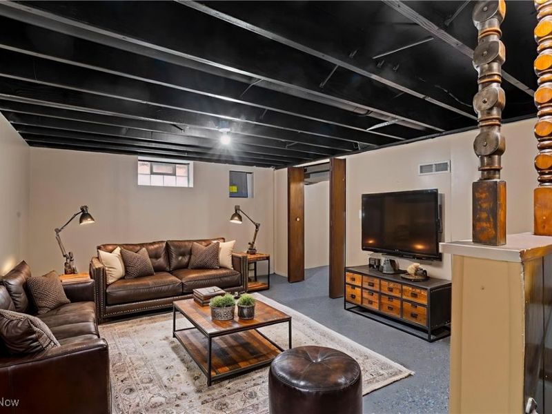 1736 Westwood Drive NW, Warren, OH 44485 Photo 12