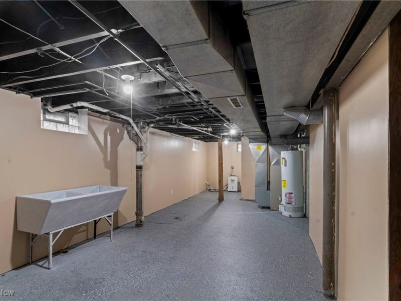 1736 Westwood Drive NW, Warren, OH 44485 Photo 29