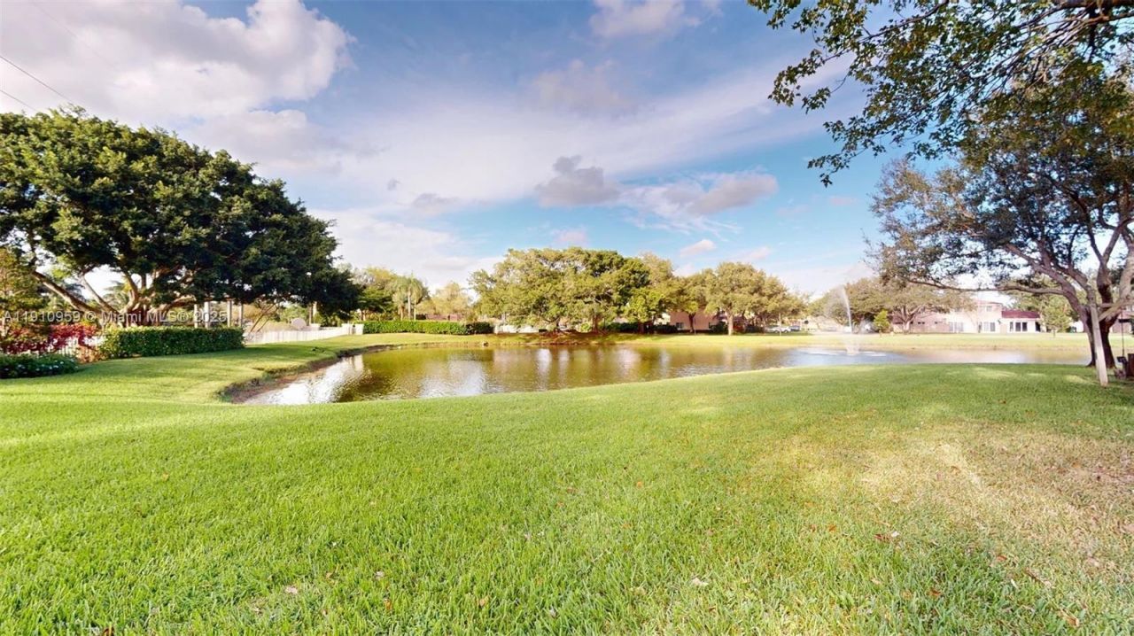 11175 SW 17th Mnr, Unit 11175, Davie, FL 33324 Photo