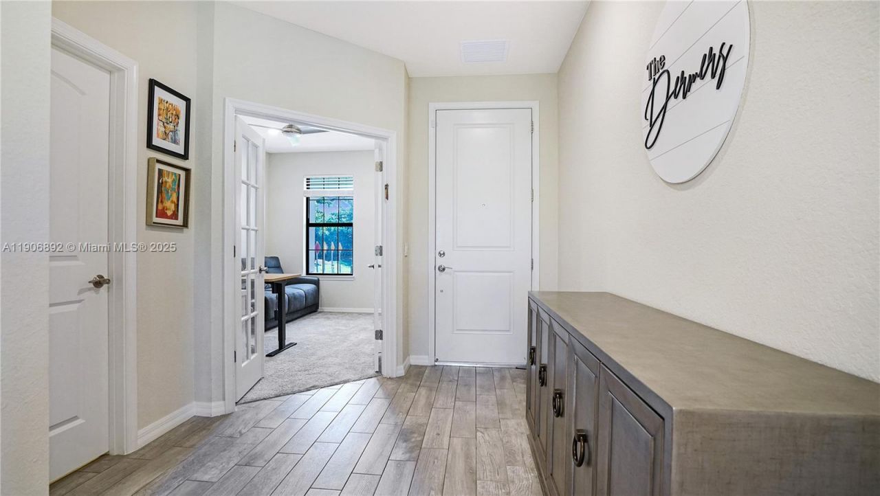 8605 Patron Ln, Lake Worth, FL 33467 Photo