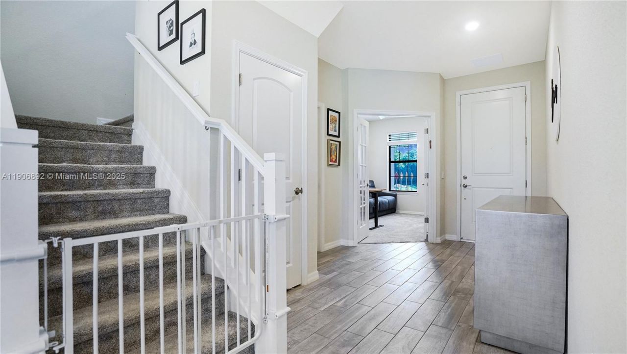 8605 Patron Ln, Lake Worth, FL 33467 Photo