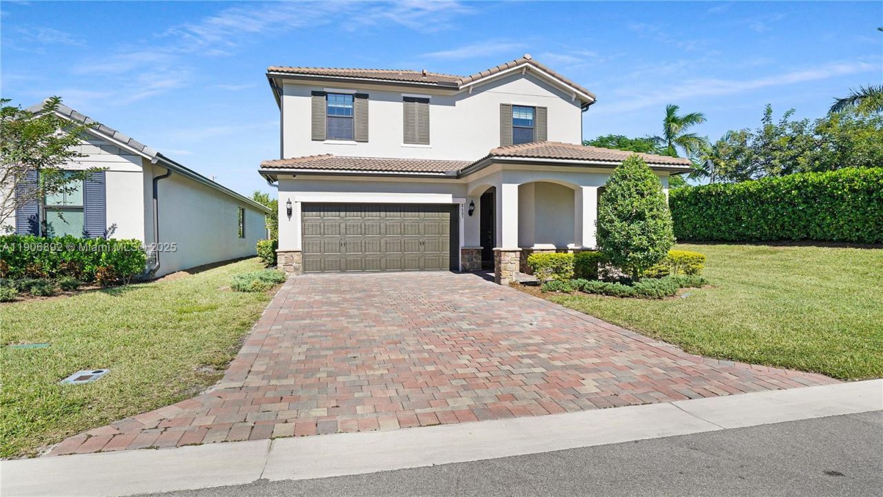 8605 Patron Ln, Lake Worth, FL 33467 Photo