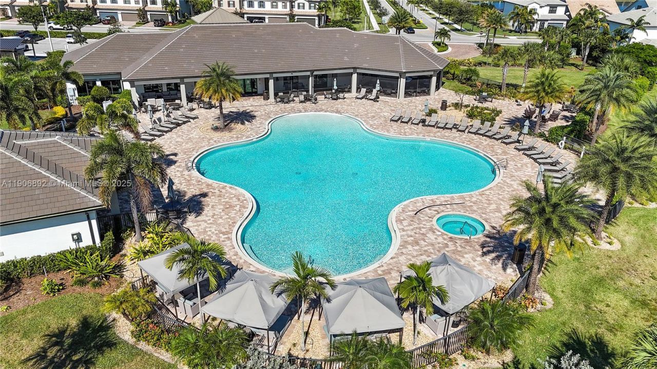 8605 Patron Ln, Lake Worth, FL 33467 Photo