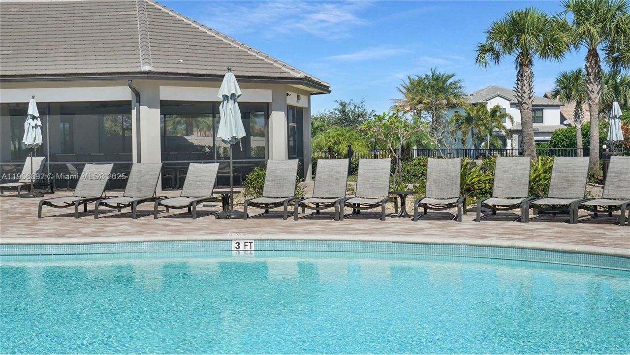 8605 Patron Ln, Lake Worth, FL 33467 Photo