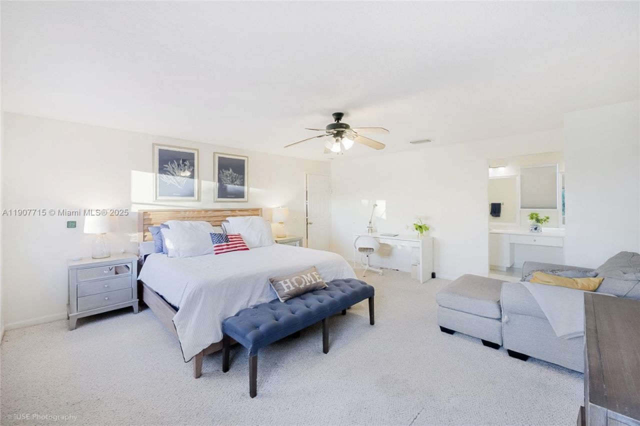 4394 Fox Ridge Dr, Weston, FL 33331 Photo