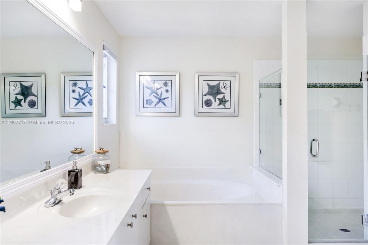 4394 Fox Ridge Dr, Weston, FL 33331 Photo