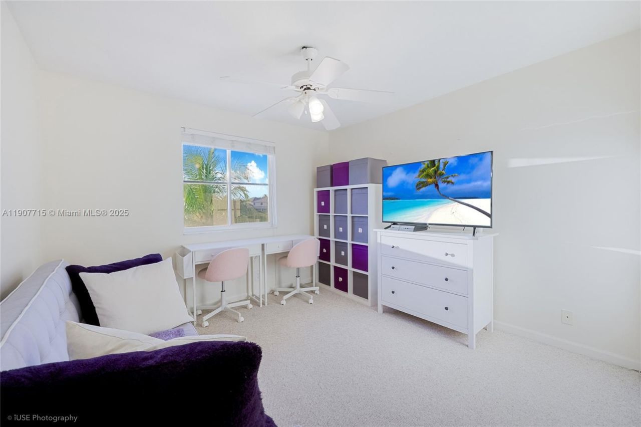 4394 Fox Ridge Dr, Weston, FL 33331 Photo