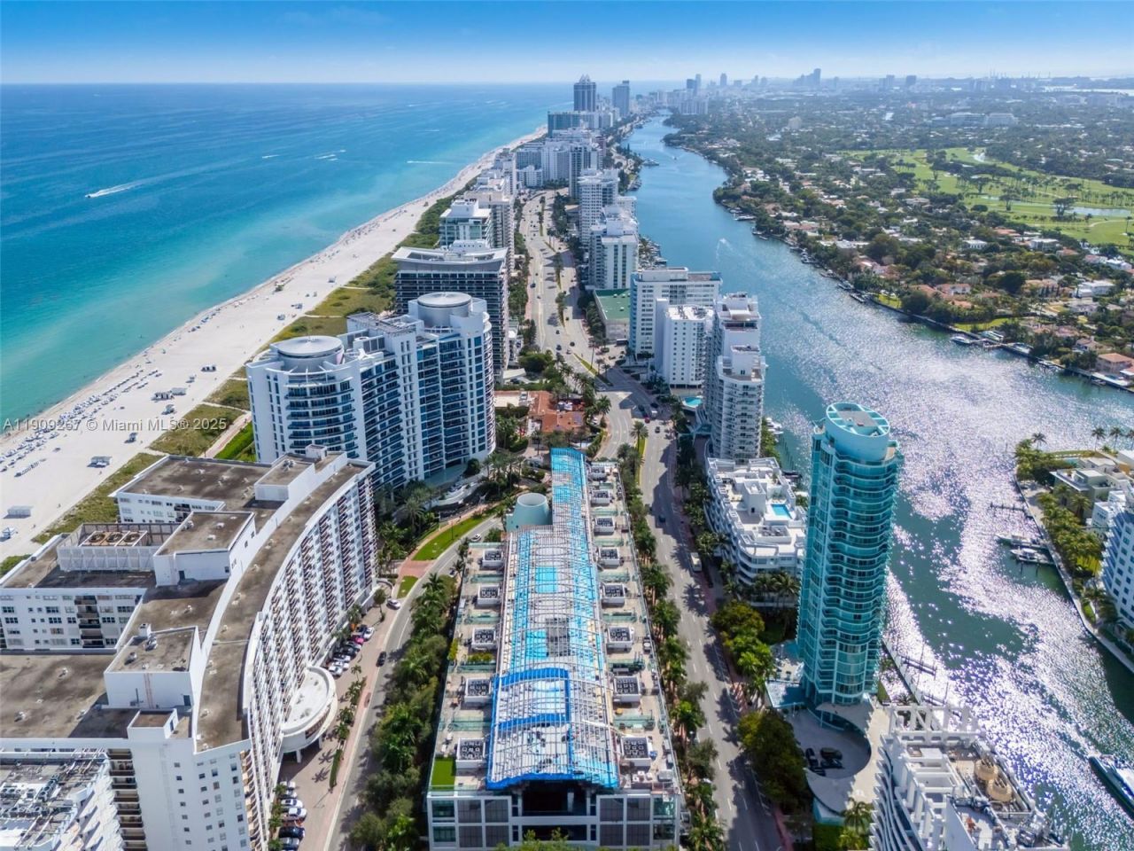 6000 Collins Ave, Unit 134, Miami Beach, FL 33140 Photo