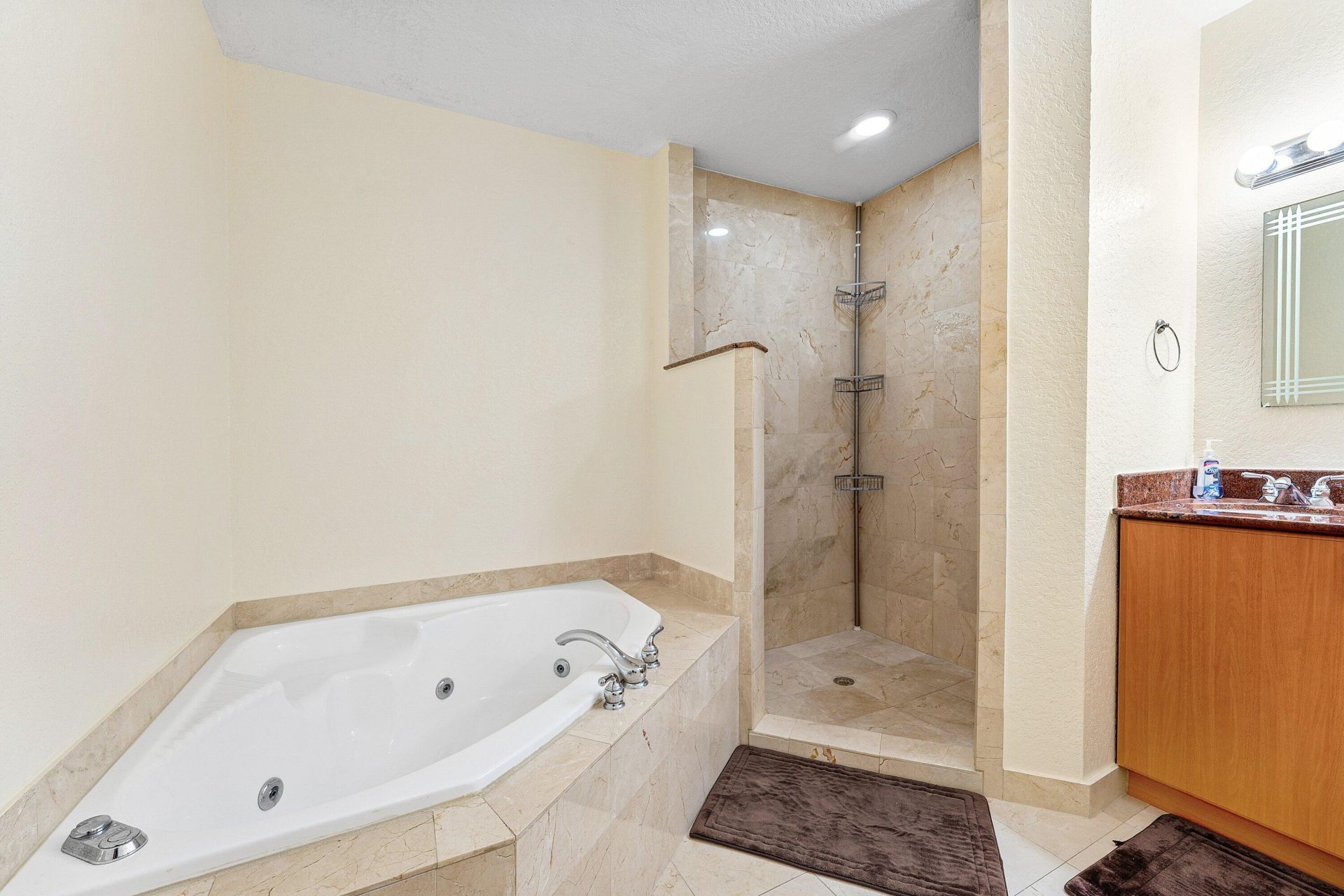 1650 Presidential Way, Unit A 302, West Palm Beach, FL 33401 Photo