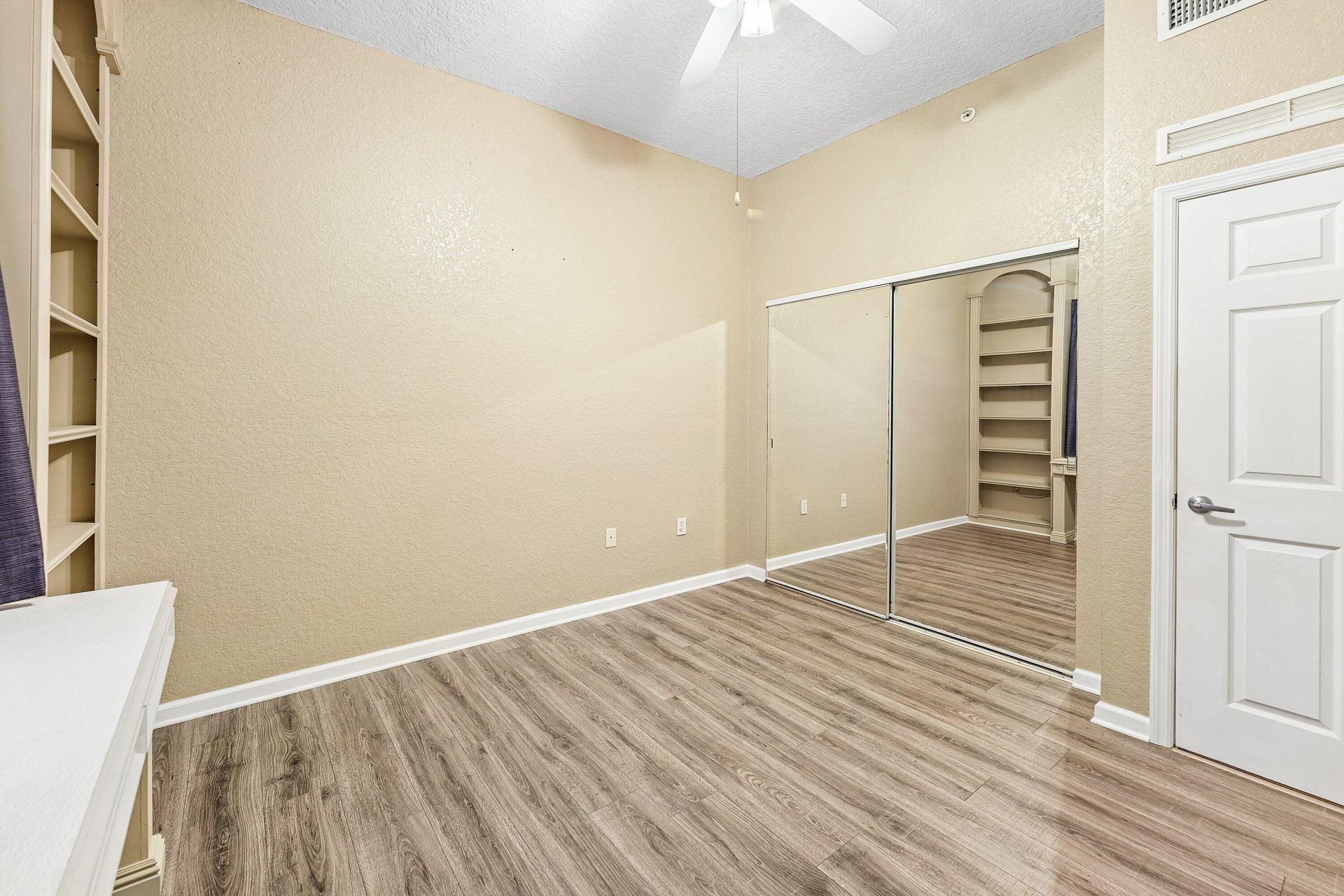 1650 Presidential Way, Unit A 302, West Palm Beach, FL 33401 Photo