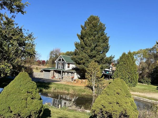 123 S Freer Road, Chelsea, MI 48118