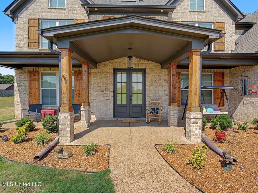Property Image 4
