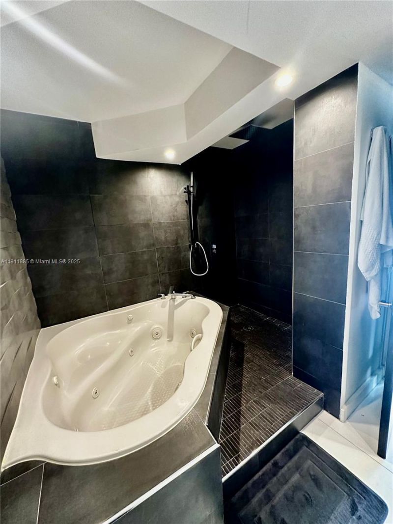 1865 Brickell Ave, Unit A1209, Miami, FL 33129 Photo