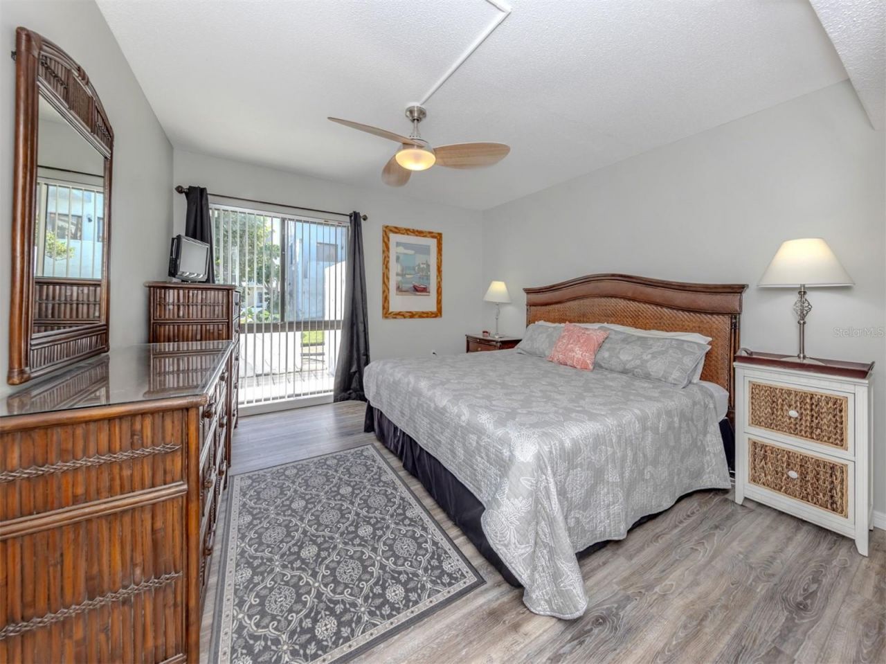 1555 Tarpon Center Drive, Unit 140, Venice, FL 34285 Photo