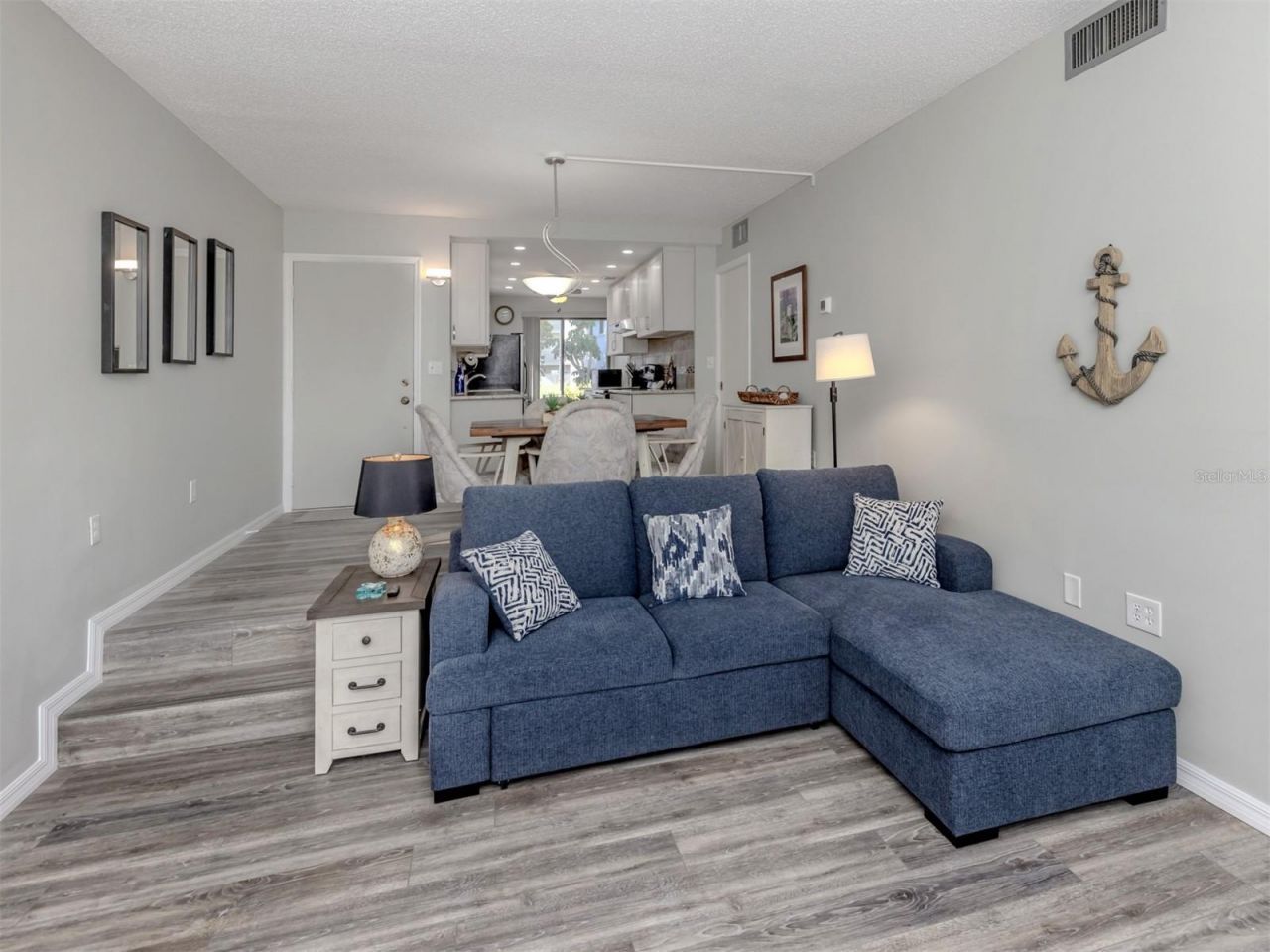1555 Tarpon Center Drive, Unit 140, Venice, FL 34285 Photo