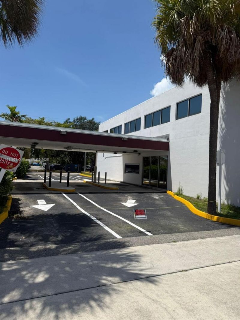 2434 Hollywood Blvd, Hollywood, FL 33020 Photo