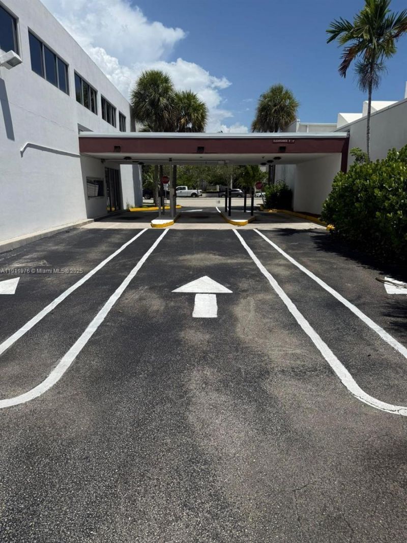 2434 Hollywood Blvd, Hollywood, FL 33020 Photo