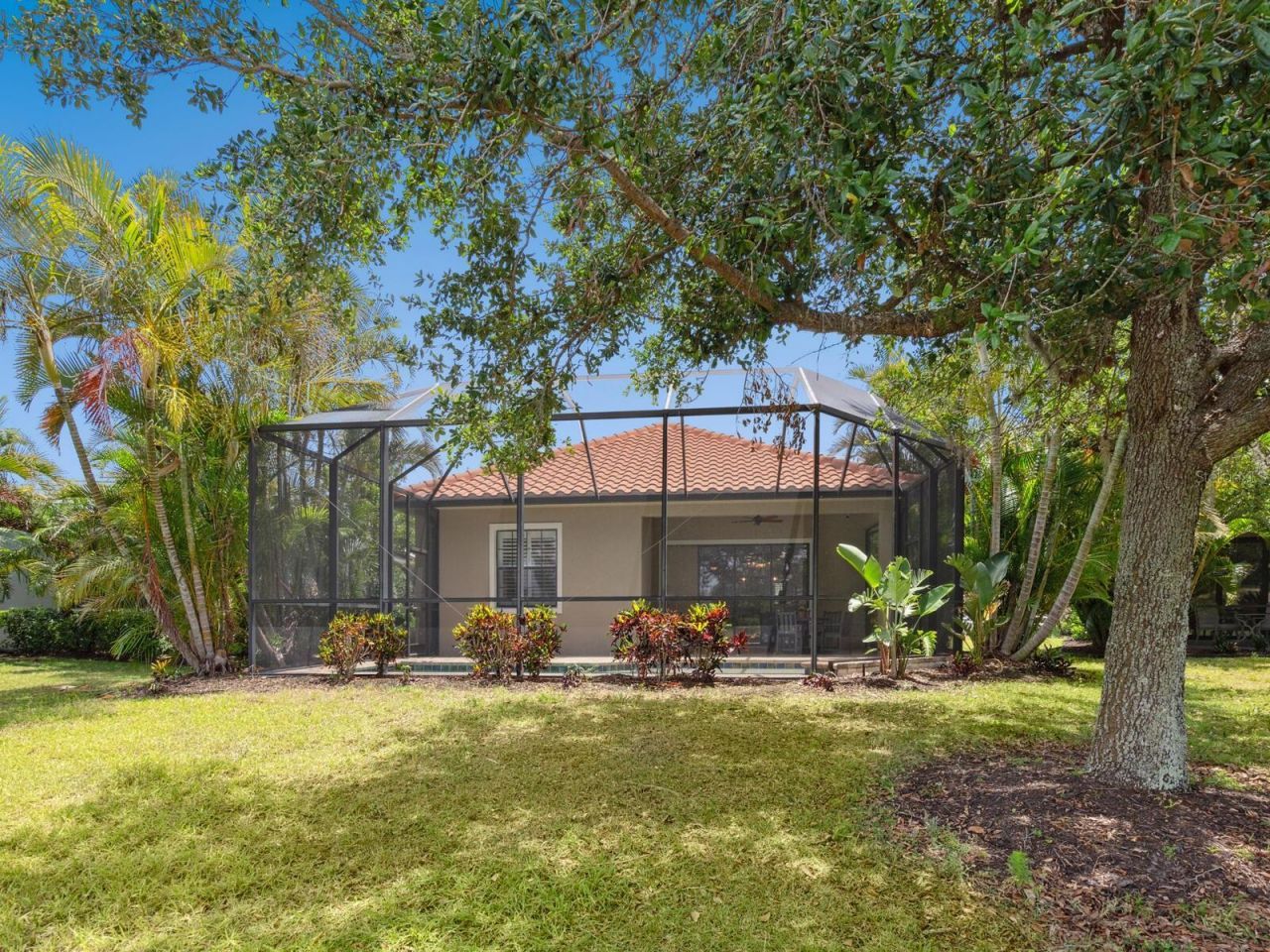 14325 Stirling Drive, Lakewood Ranch, FL 34202 Photo