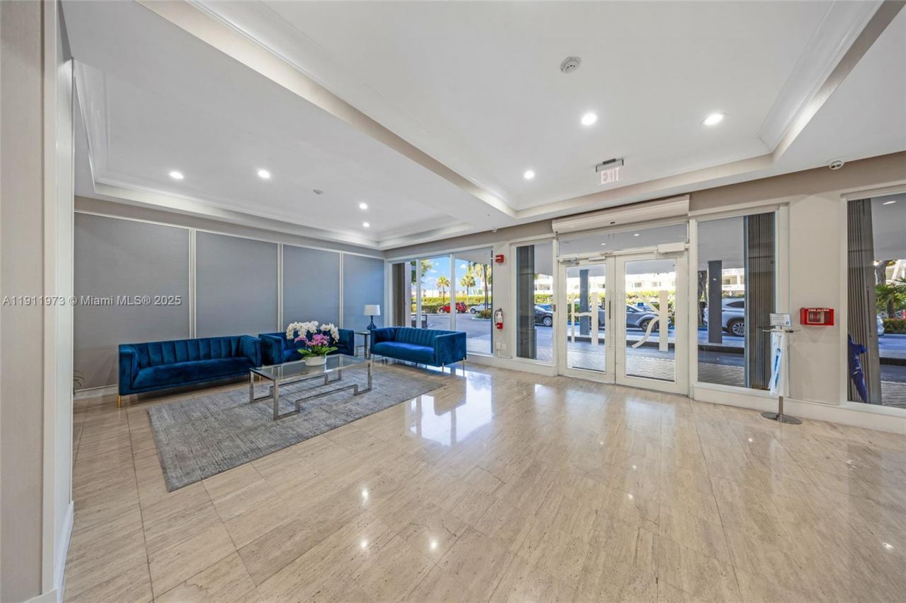 1865 79th St Cswy, Unit 14D, North Bay Village, FL 33141 Photo