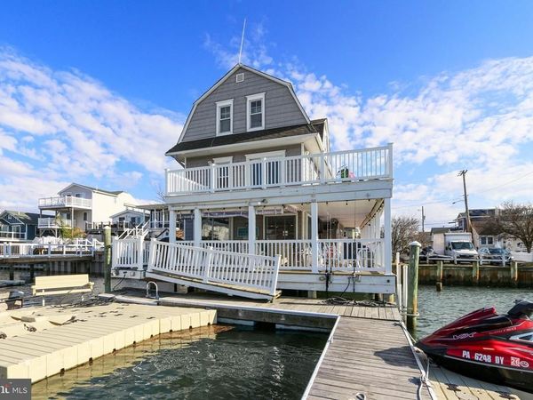 505 W MAPLE AVENUE, WILDWOOD, NJ 08260