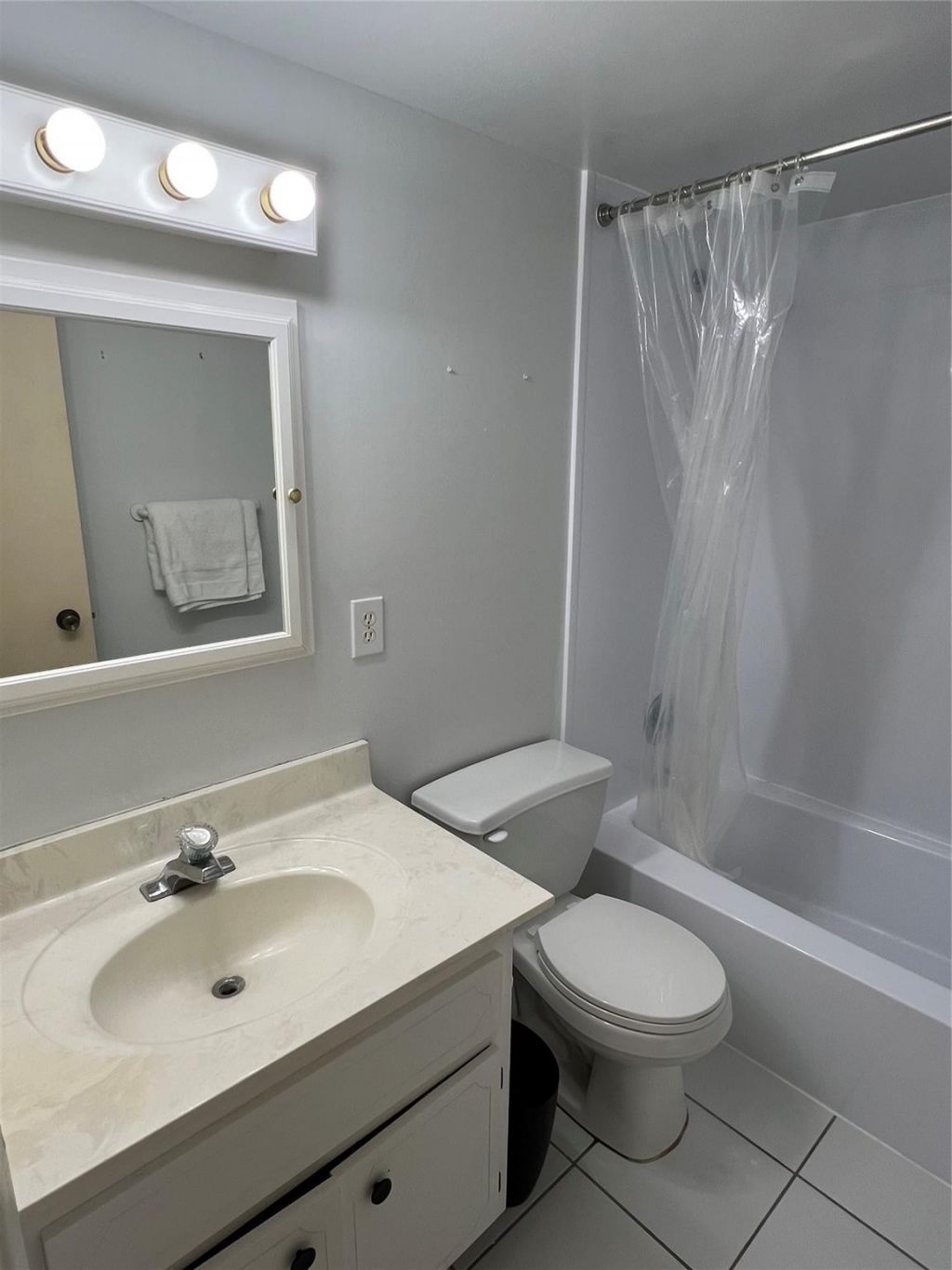 2601 NE 14th Street Causeway, Unit 222, Pompano Beach, FL 33062 Photo