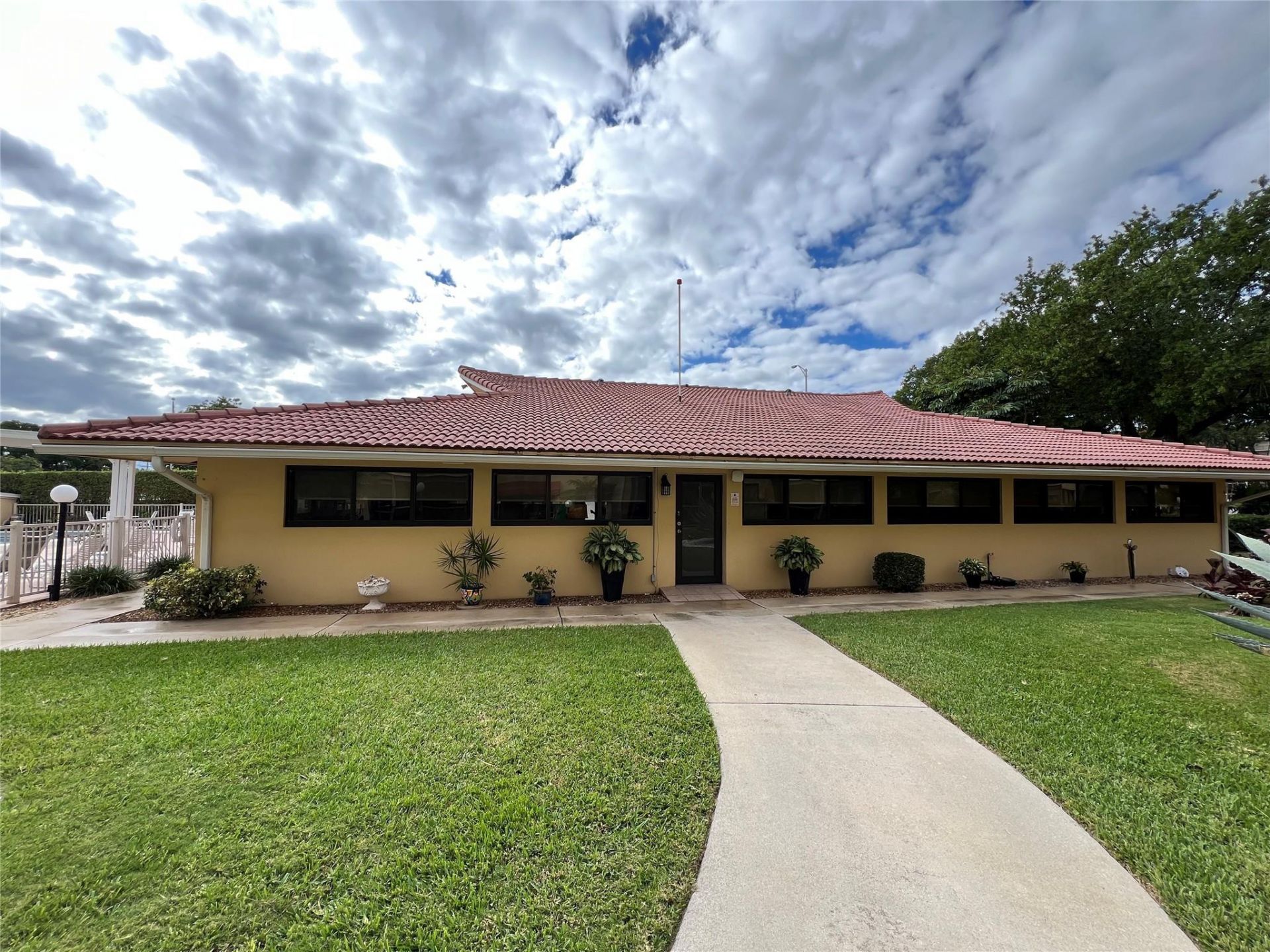 2601 NE 14th Street Causeway, Unit 222, Pompano Beach, FL 33062 Photo