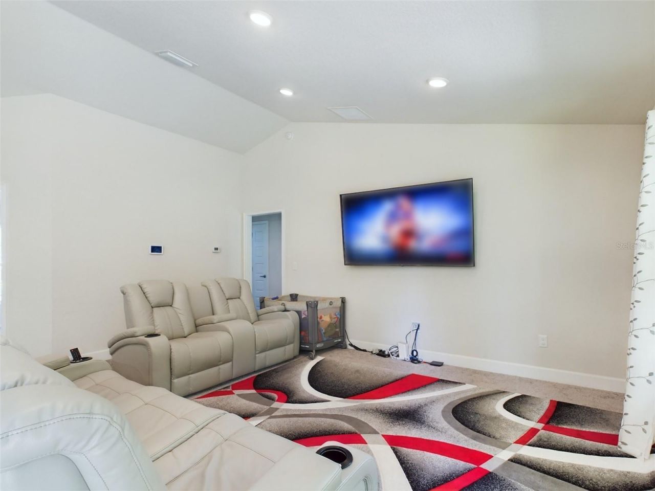 3962 NE 58th Circle, Silver Springs, FL 34488 Photo