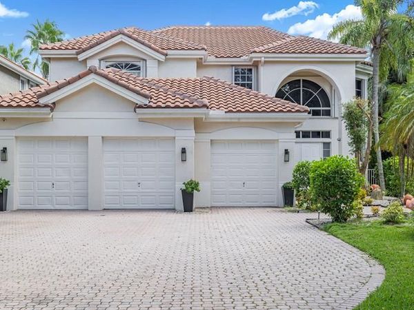 12480 NW 62nd Ct, Coral Springs, FL 33076