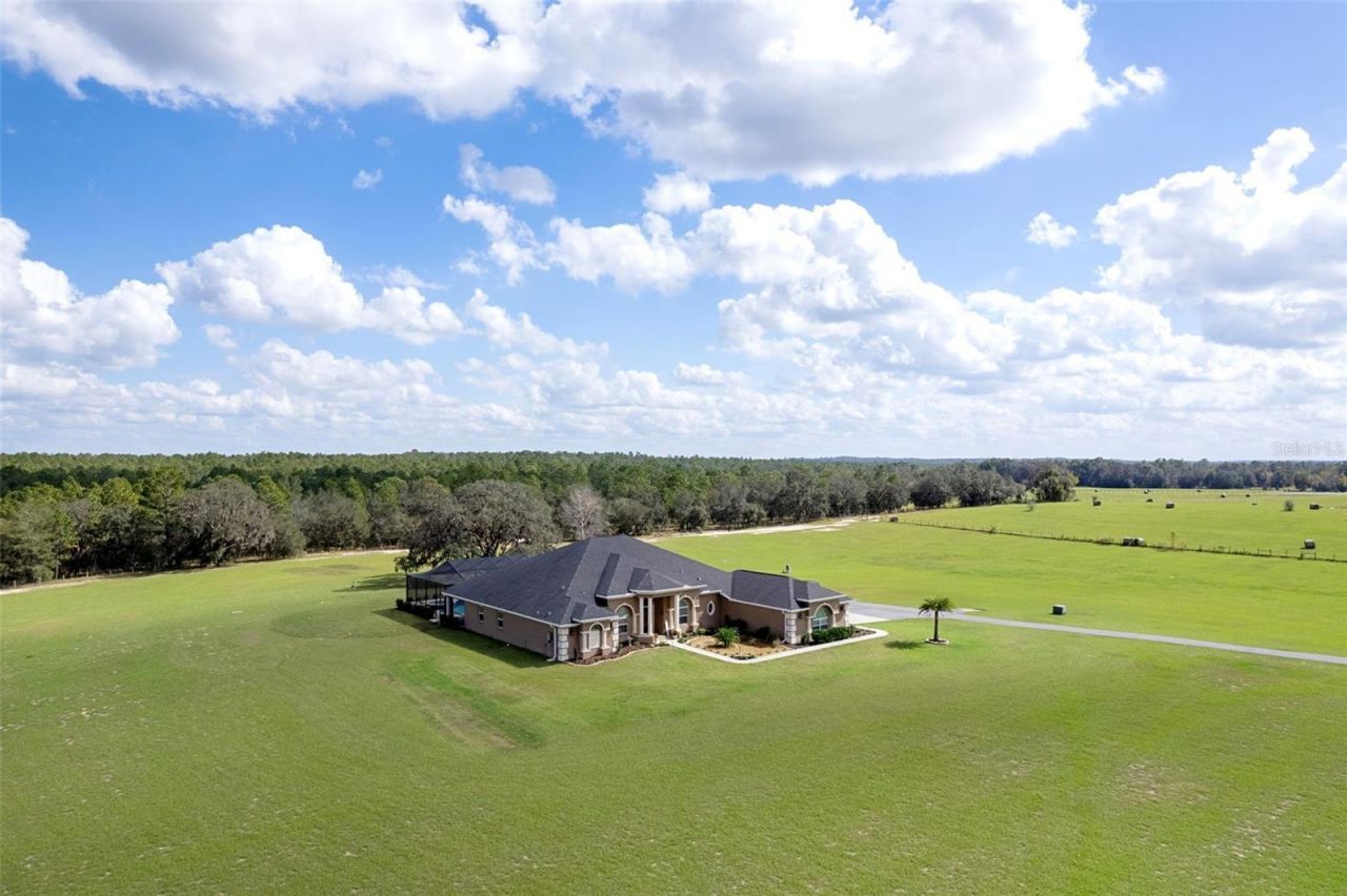 11367 S Brightstar Avenue, Floral City, FL 34436 Photo