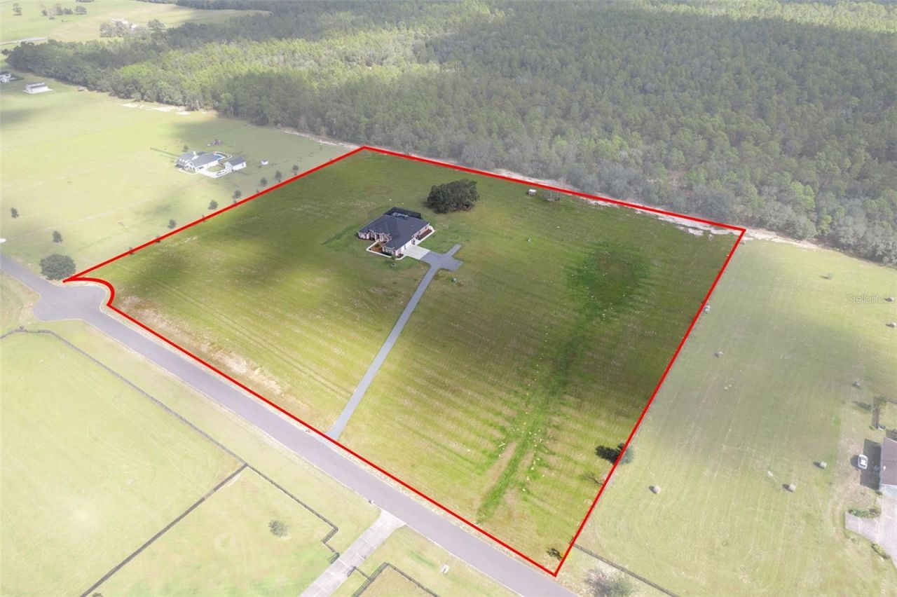 11367 S Brightstar Avenue, Floral City, FL 34436 Photo