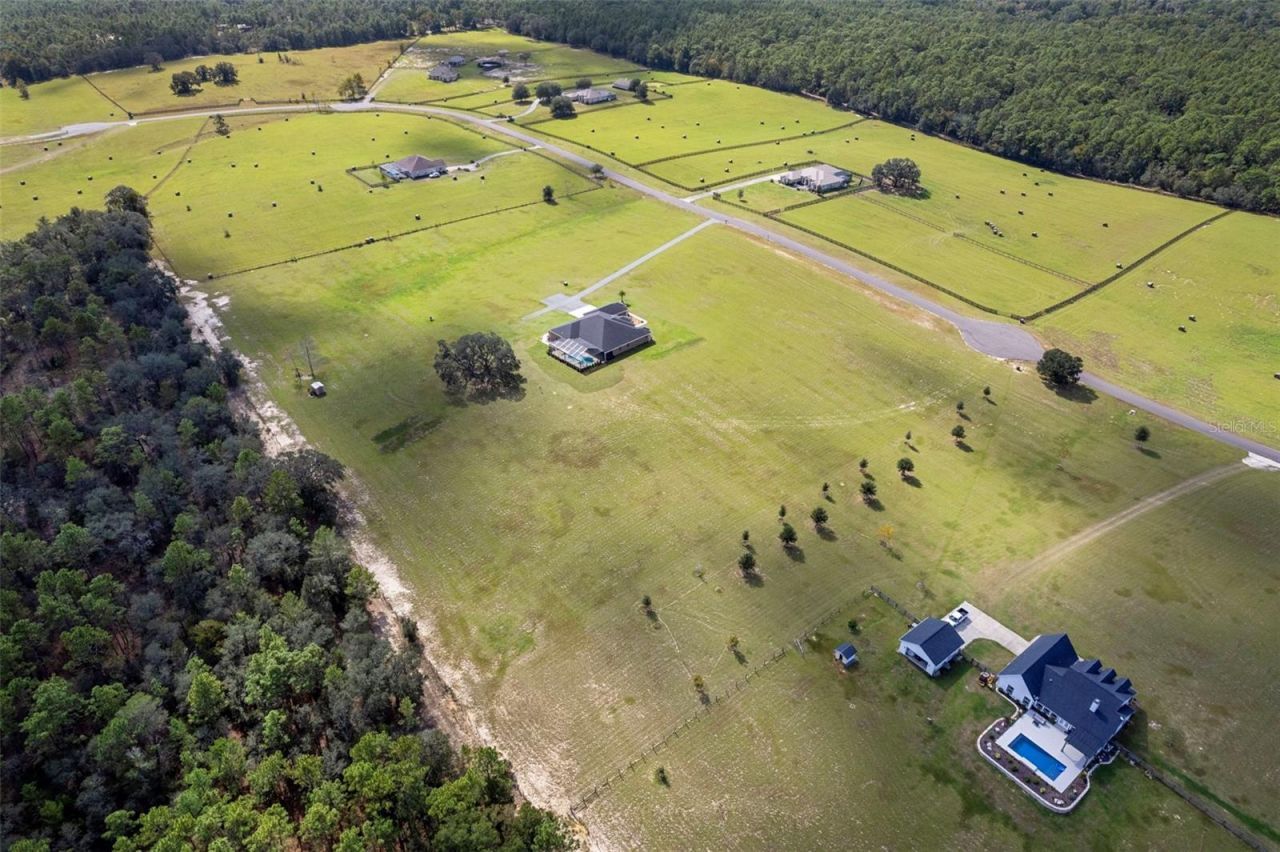 11367 S Brightstar Avenue, Floral City, FL 34436 Photo