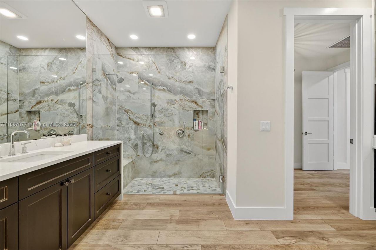 2461 SE North Lookout Boulevard, Port Saint Lucie, FL 34984 Photo